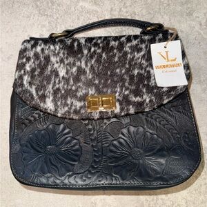 Via Latina Artisanal Leather Black Purse